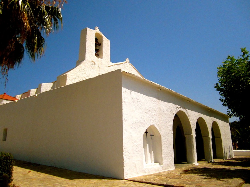 Iglesia de Sant Carles de Peralta